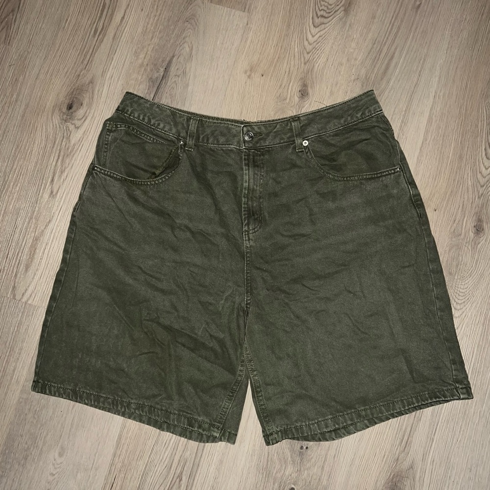 ASOS DESIGN Khaki Denim Bermuda Shorts Womens Size 14